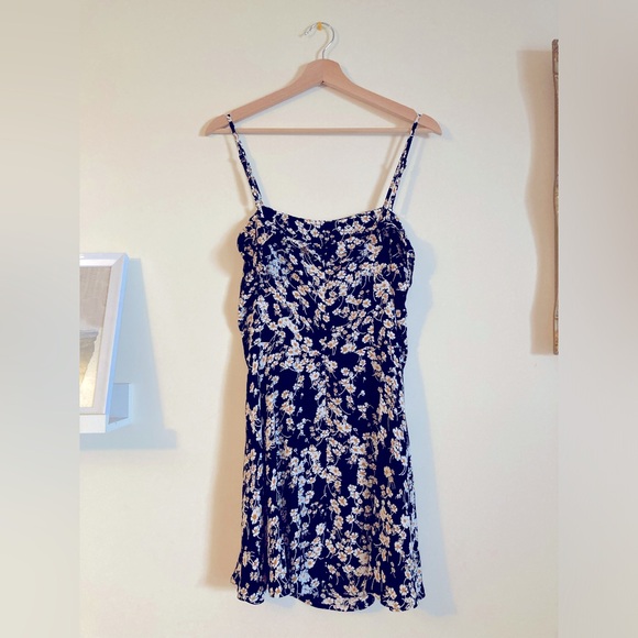 NWTS Olivaceous Daisy Print Dress Mini Dress Summer Spring Dress Black Floral - Picture 4 of 7